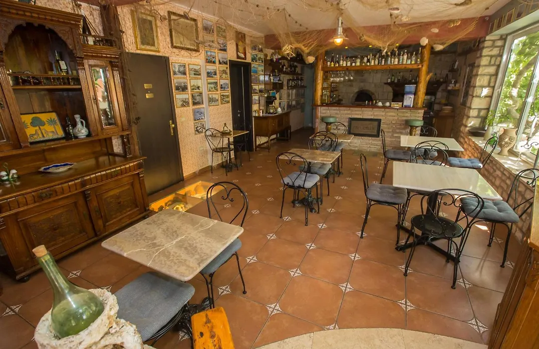Villa Monsena-1